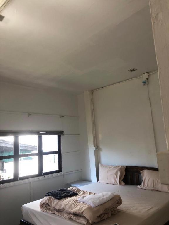 Nearthepark Backpack House Hostel Chiang Mai Buitenkant foto